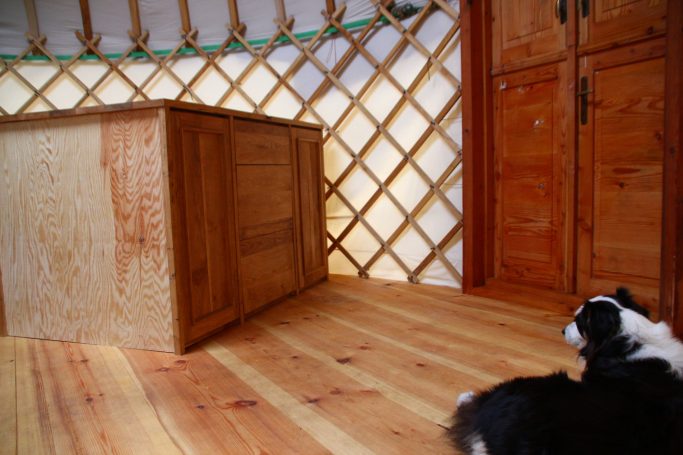 33 mm Kiefer/Nut und Feder, gehobelt, geschliffen, gewachst